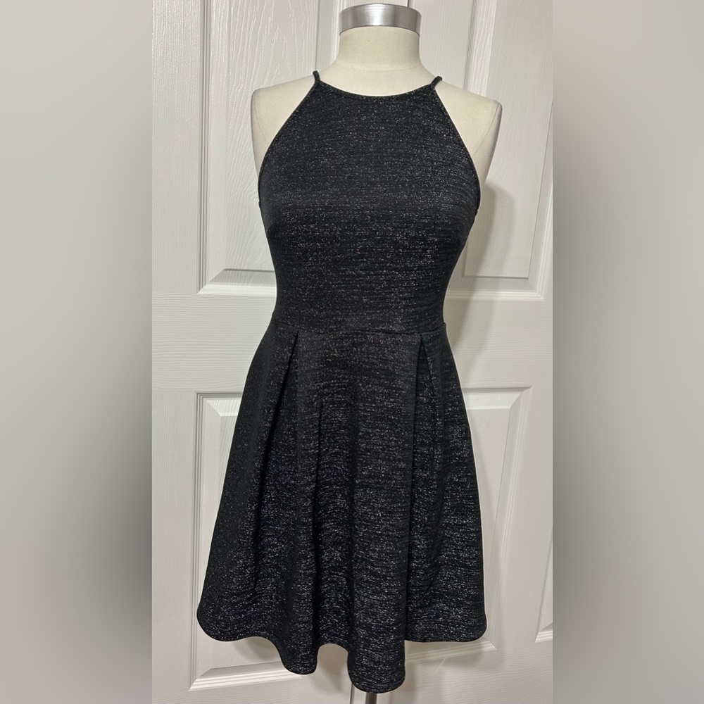 Soprano Women’s Black Silver Metallic Shimmer Skater Dress Fit N Flare Size S